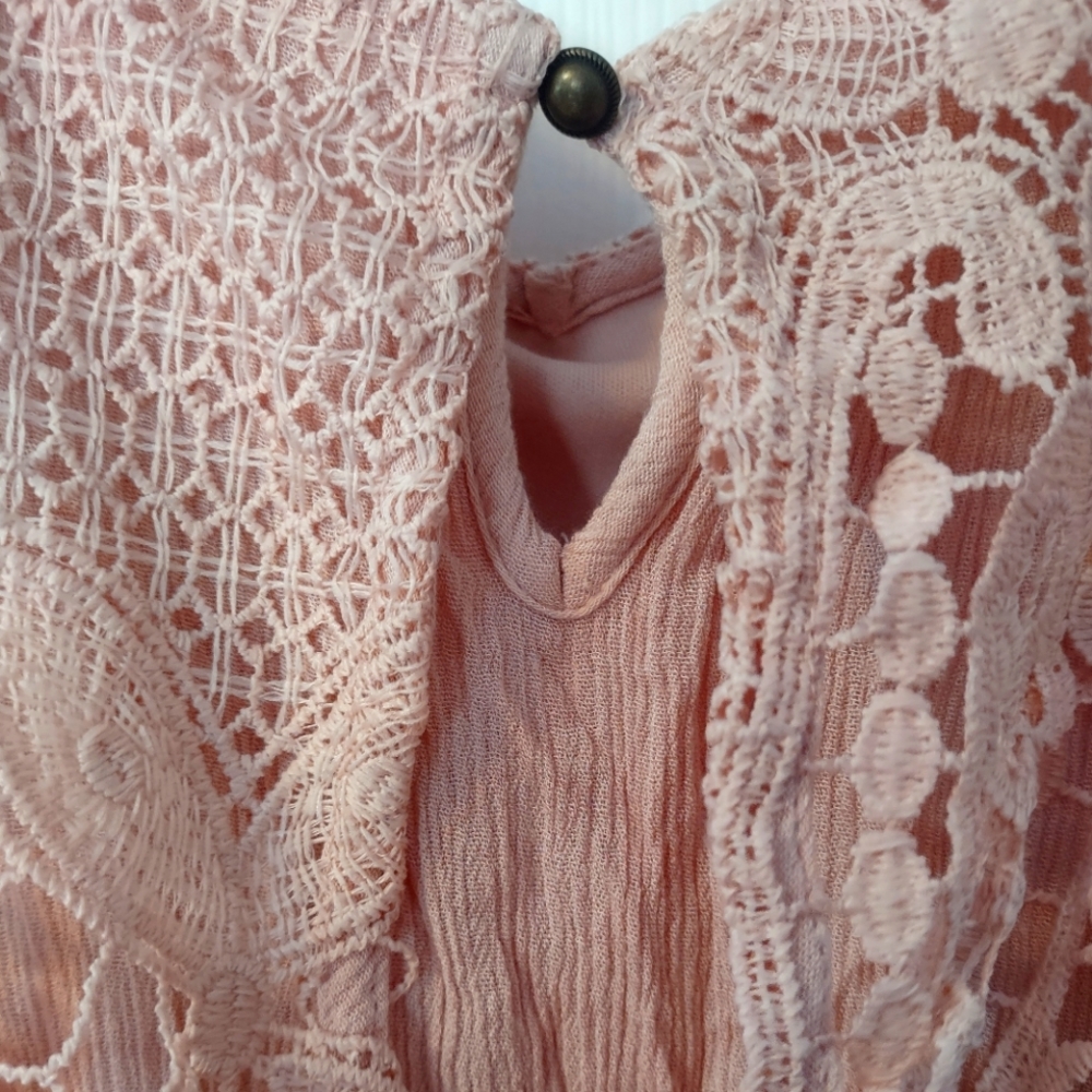 Romper - Picture 2 of 3